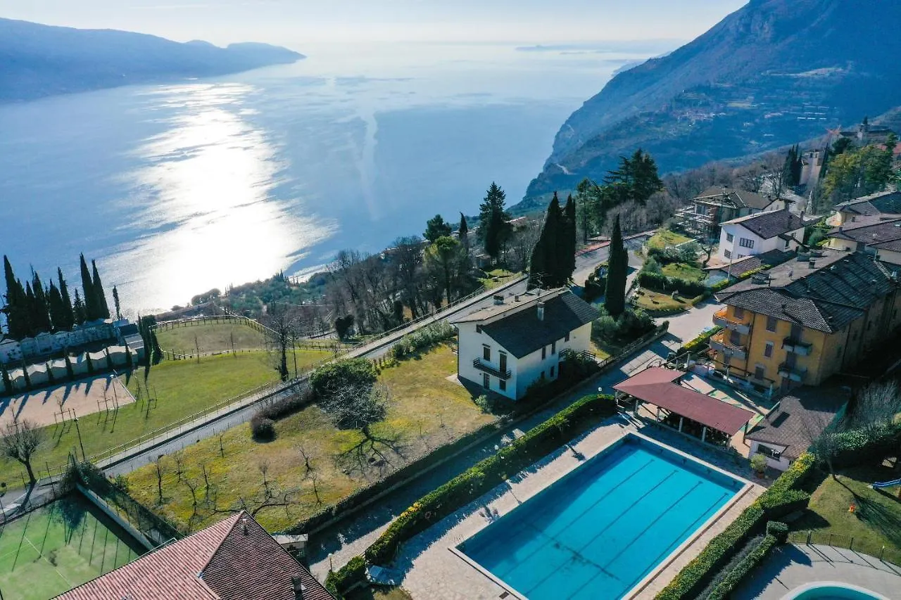 La Portella - Gardagate Tignale 0*,